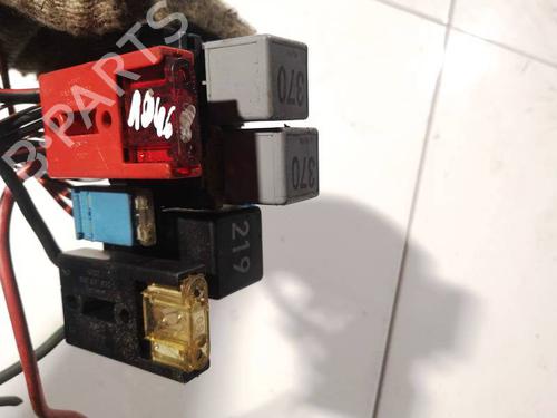 Fuse box VW PASSAT B5 Variant (3B5) 1.9 TDI | BP32574125E1 