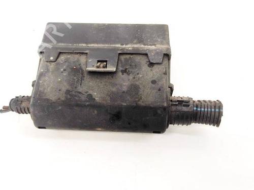 fuse-box-opel-meriva-a-mpv-x03-2003-2004-2005-2006-2007-2008-2009-2010-32956831 main image