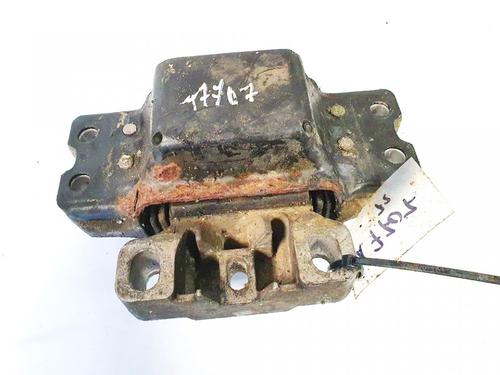 Used Engine mount Engine mount VW TOURAN (1T1, 1T2) 1.9 TDI (100 hp) 32895375 32895375