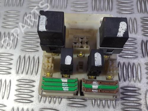 Used Fuse box Fuse box VOLVO V40 Estate (645) 1.9 TD (90 hp) 33495446 33495446