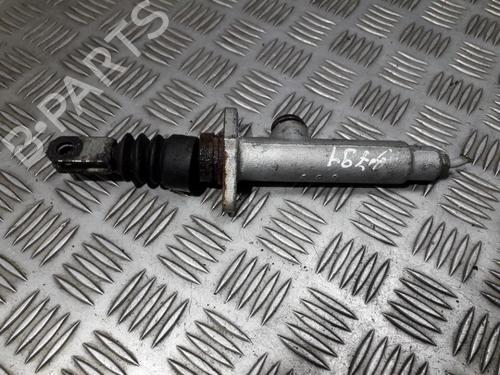 Used Clutch slave cylinder Clutch slave cylinder ALFA ROMEO 164 (164_) 2.5 TD (164.K2A, 164.K2B) (125 hp) 35703594 35703594