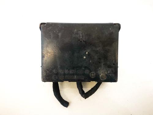 Used Fuse box Fuse box LANCIA ZETA (22_) 2.0 JTD (220.AR5, 220.AN5) (109 hp) 33075117 33075117