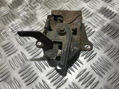 Fechadura do capot Fechadura do capot MAZDA 626 V (GF) 1.8 (GF8P) (100 hp) 35672765 35672765