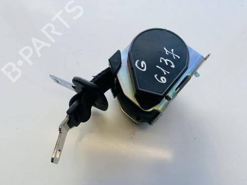 rear-right-seatbelt-peugeot-rcz-2010-2011-2012-2013-2014-2015-35533730 main image