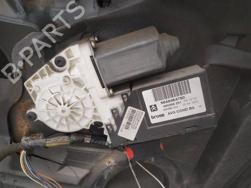 Left front window motor CITROËN C5 I (DC_) 2.0 HDi (DCRHYB) | BP35359765E21 - Image 2