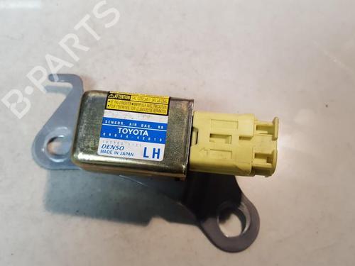 electronic-module-toyota-rav-4-ii-_a2_-2000-2001-2002-2003-2004-2005-33515085 main image