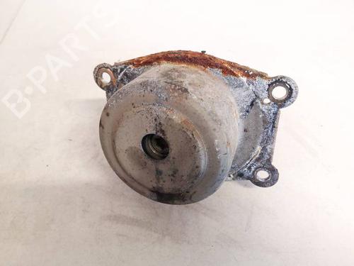 Used Engine mount Engine mount 32932198 32932198