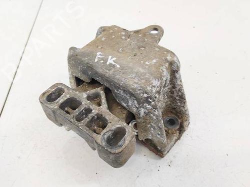 Used Engine mount Engine mount VW GOLF IV (1J1) 1.9 TDI (110 hp) 32949391 32949391