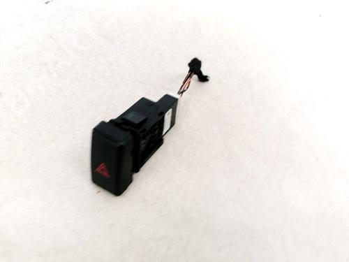 Warning switch MAZDA 3 (BK) 1.6 DI Turbo | BP35493745I22 - Image 2