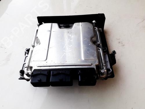 engine-control-unit-ecu-citroen-c5-i-dc_-2001-2002-2003-2004-2005-33525327 main image