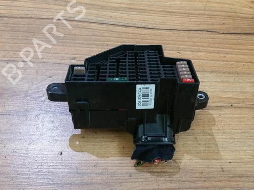 Used Fuse box Fuse box SKODA OCTAVIA I (1U2) 1.6 (102 hp) 33480046 33480046