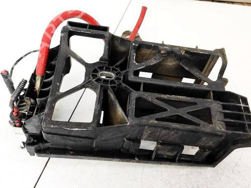 Used Fuse box Fuse box OPEL ASTRA H (A04) 1.9 CDTI (L48) (150 hp) 32949805 32949805