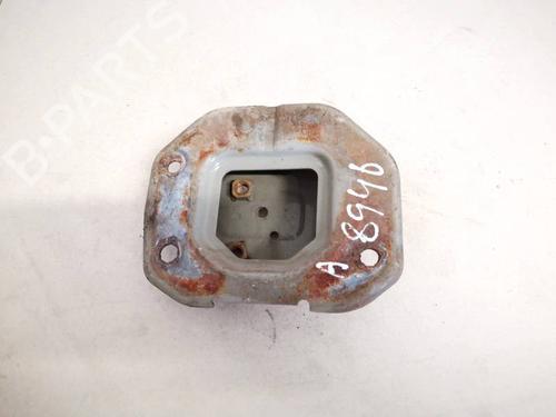 Used Front bumper bracket Front bumper bracket 35314769 35314769