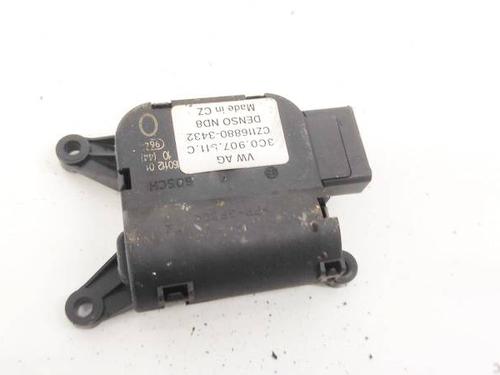 Used Electronic module SKODA YETI (5L) 1.4 TSI (122 hp) 32959902