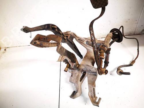 Used Clutch pedal Clutch pedal 34901271 34901271