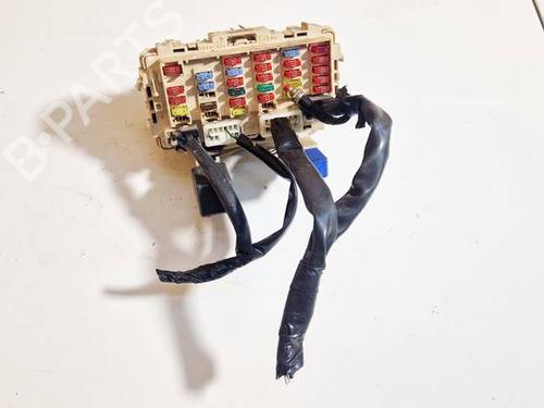 Used Fuse box Fuse box NISSAN X-TRAIL I (T30) 2.2 DCi (114 hp) 32584107 32584107