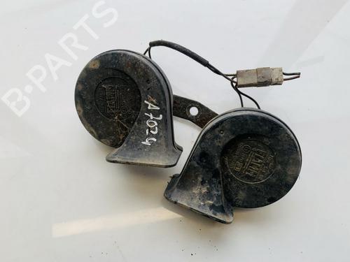 Used Horn Horn AUDI 80 B3 Saloon (893, 894, 8A2) 1.8 S (90 hp) 35531348 35531348