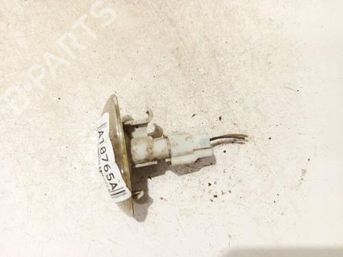 Højre side indikator Højre side indikator SUZUKI SWIFT III (MZ, EZ) 1.3 (RS413, ZC11S) (92 hp) 34913938 34913938