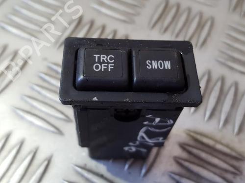 switch-lexus-is-i-_e1_-1999-2000-2001-2002-2003-2004-2005-35688960 main image