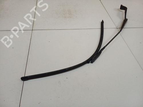 Used Front windshield wiper arm Front windshield wiper arm 38945469 38945469