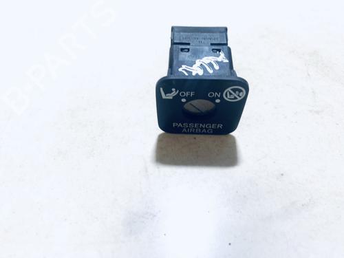 switch-toyota-auris-_e15_-2006-2007-2008-2009-2010-2011-2012-2013-33085292 main image