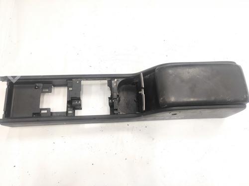 Used Armrest / Center console Armrest / Center console 35555807 35555807