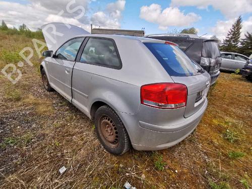 Fuse box AUDI A3 (8P1) 1.6 | BP32581293E1 