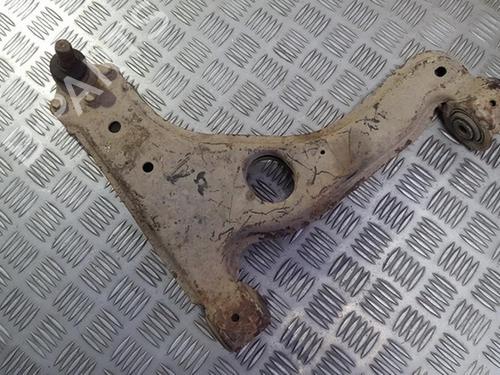 Used Right front suspension arm Right front suspension arm 35679830 35679830