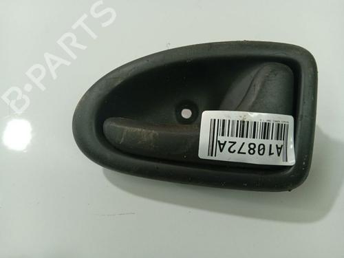 Used Front right interior door handle Front right interior door handle 34842582 34842582