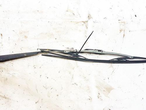 Used Front windshield wiper arm Front windshield wiper arm VW PASSAT B3/B4 Variant (3A5, 35I) 1.6 TD (80 hp) 33530378 33530378