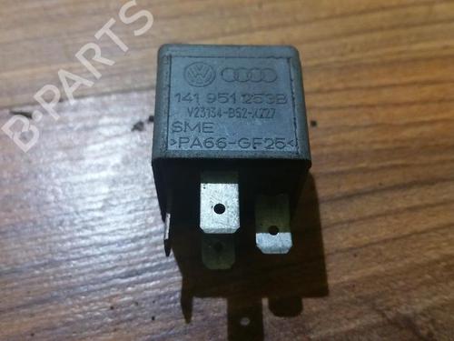 Used Electronic sensor Electronic sensor VW PASSAT B3/B4 Variant (3A5, 35I) 1.6 (72 hp) 33519124 33519124
