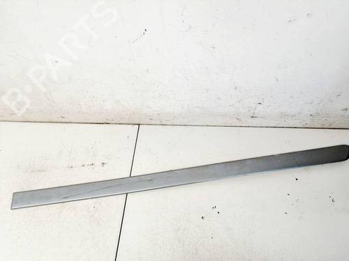 rubber-door-seal-opel-meriva-a-mpv-x03-2003-2004-2005-2006-2007-2008-2009-2010-35017636 main image