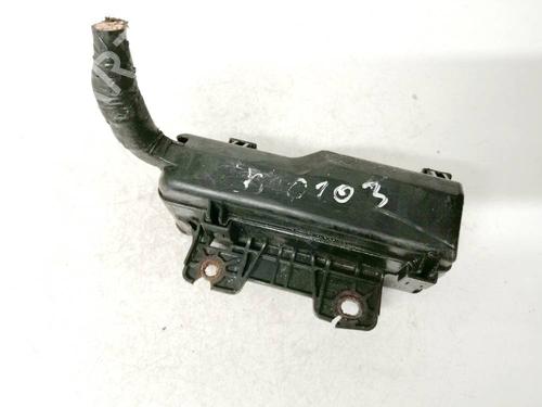 Used Fuse box Fuse box 32598134 32598134