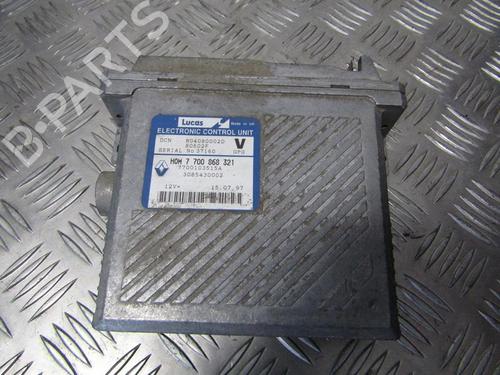 Used Engine control unit (ECU) Engine control unit (ECU) VOLVO V40 Estate (645) 1.9 TD (90 hp) 33491833 33491833