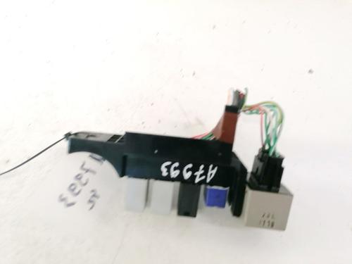 fuse-box-toyota-avensis-_t25_-2003-2004-2005-2006-2007-2008-32905564 main image