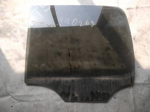 Used Rear left door window Rear left door window 35038476 35038476
