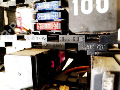 Fuse box VW TRANSPORTER T5 Van (7HA, 7HH, 7EA, 7EH) 2.0 TDI | BP32917528E1 - Image 3