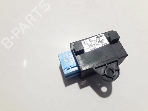 Used Other Other PEUGEOT 407 (6D_) 1.6 HDi 110 (6D9HZC, 6D9HYC) (109 hp) 33523395 33523395