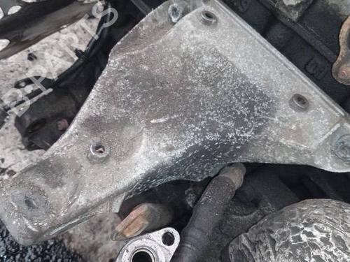 Used Support Support VW PASSAT B5 Variant (3B5) 1.9 TDI (115 hp) 32945659 32945659