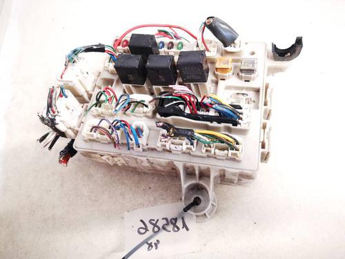 fuse-box-toyota-previa-ii-_r3_-2000-2001-2002-2003-2004-2005-2006-32924004 main image