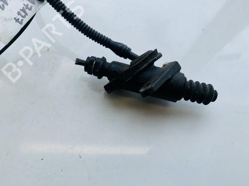 Used Clutch slave cylinder Clutch slave cylinder 35513783 35513783