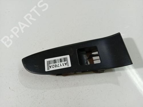 Switch KIA CEE'D Hatchback (ED) 1.6 CRDi 115 | BP39158709I30 - Image 2