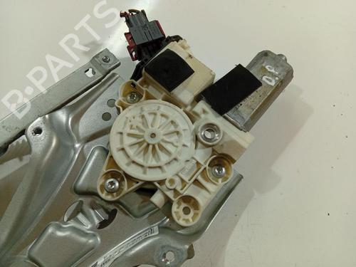 Used Right front window motor Right front window motor 34798633 34798633