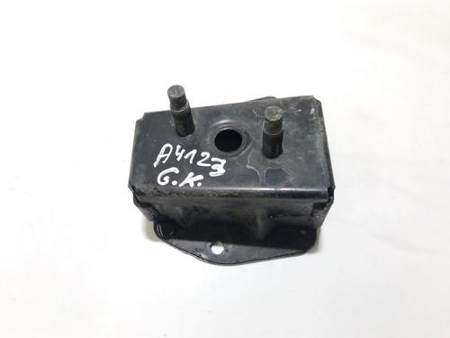 Used Rear bumper bracket Rear bumper bracket 35708249 35708249