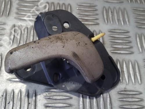 Used Front left interior door handle Front left interior door handle DODGE GRAND CARAVAN Mini Cargo Van 3.3 (171 hp) 35693517 35693517