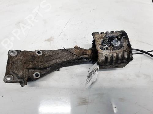 engine-mount-mercedes-benz-a-class-w169-2004-2005-2006-2007-2008-2009-2010-2011-2012-32546158 main image