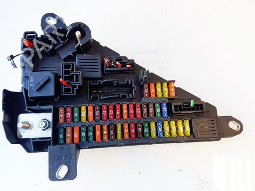 fuse-box-bmw-5-e60-2001-2002-2003-2004-2005-2006-2007-2008-2009-2010-33523851 main image