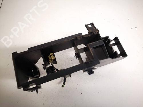 Used Support Support VW PASSAT B6 (3C2) 1.9 TDI (105 hp) 32601185 32601185