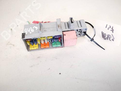 Used Fuse box Fuse box RENAULT MEGANE II (BM0/1_, CM0/1_) 1.5 dCi (BM02, BM13, BM2A, CM02, CM13) (101 hp) 32917920 32917920