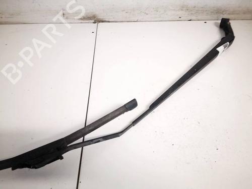 Used Front windshield wiper arm Front windshield wiper arm TOYOTA COROLLA Verso (ZER_, ZZE12_, R1_) 2.2 D-4D (AUR10_, AUR10R) (136 hp) 32625580 32625580